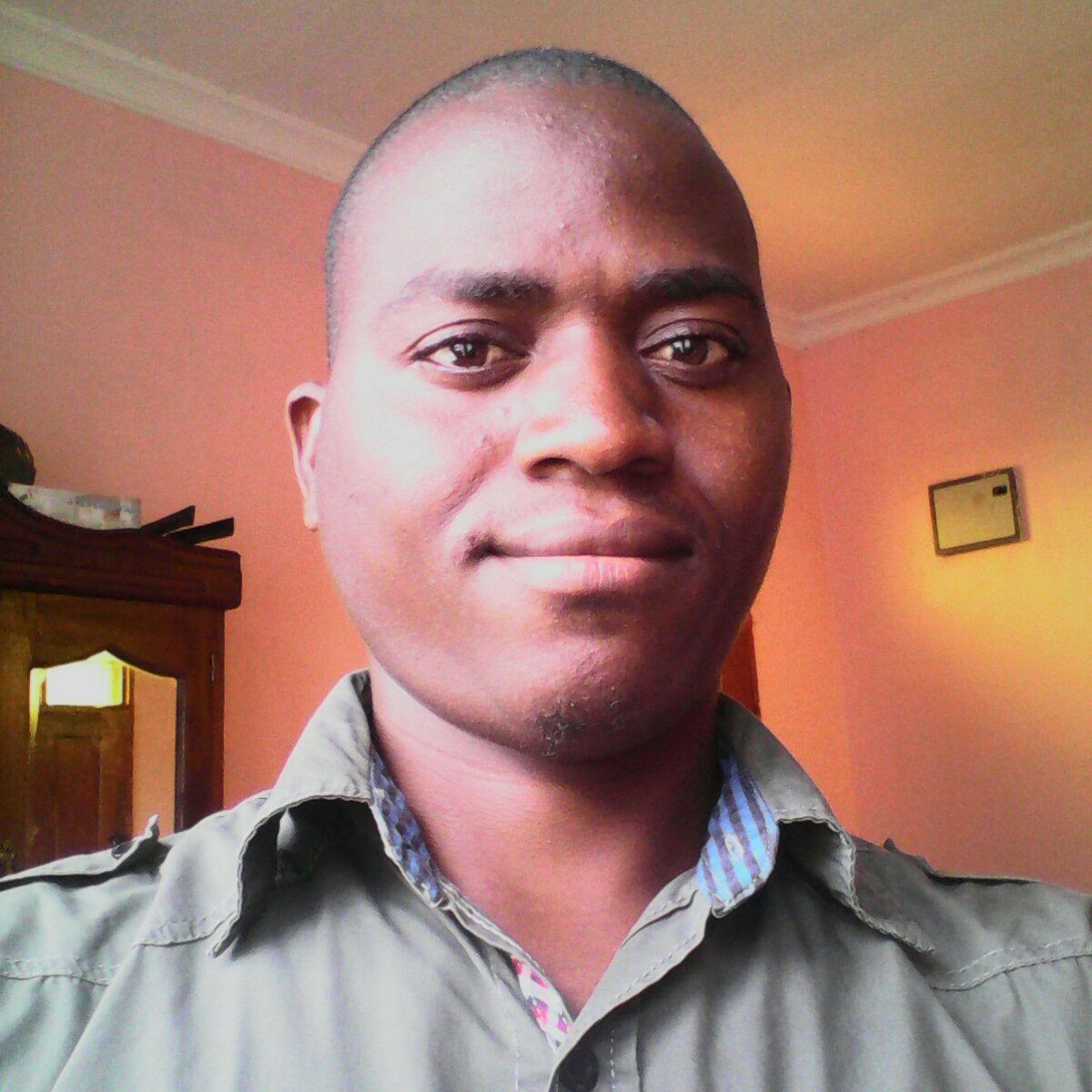 JohnAMushi2's tweet photo. #NewProfilePic https://t.co/YFlnrS8OuD