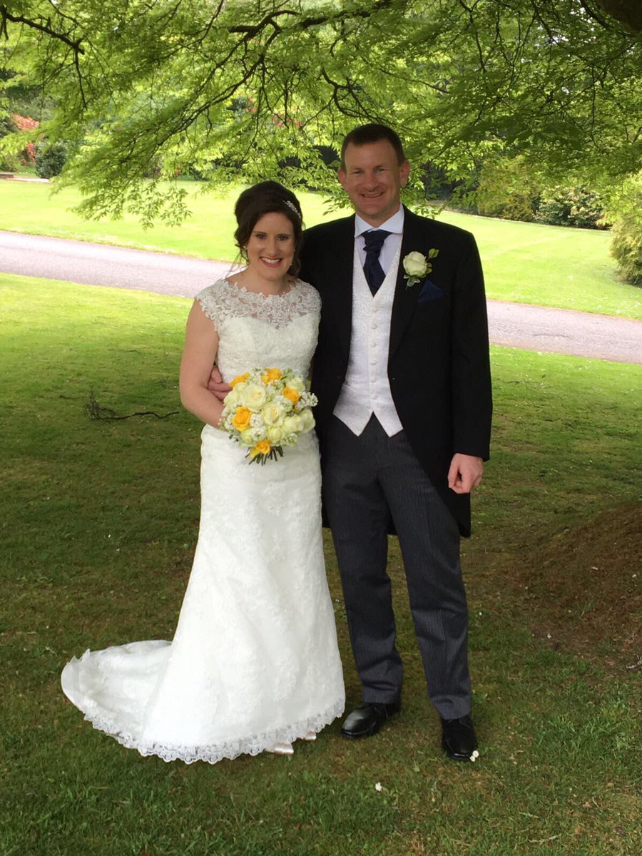 CoachWardy's tweet photo. My first tweet as Mrs Earnshaw where did the last week go... take me back to this special day @pdearnshaw #whatshisname https://t.co/llEUIaw6Ti