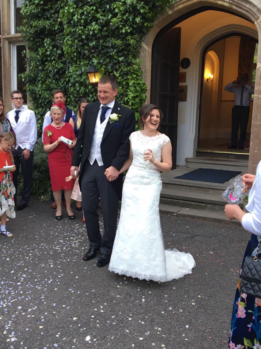 CoachWardy's tweet photo. My first tweet as Mrs Earnshaw where did the last week go... take me back to this special day @pdearnshaw #whatshisname https://t.co/llEUIaw6Ti