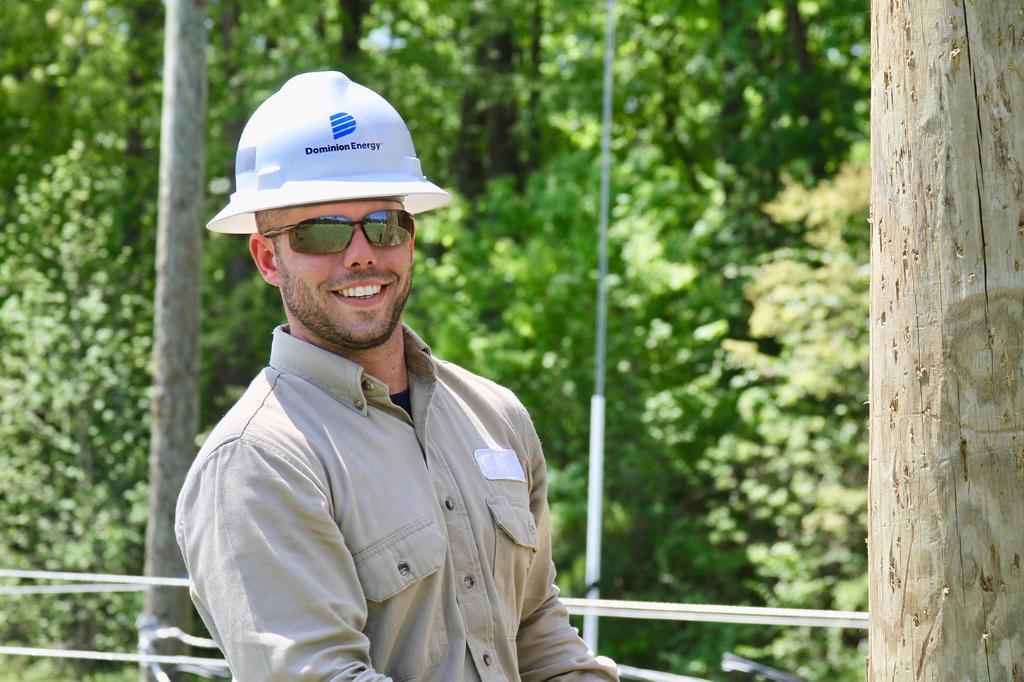 Dom_CovePoint's tweet photo. What a week! We're excited to officially introduce Dominion Energy. https://t.co/rKLQbBrBZN