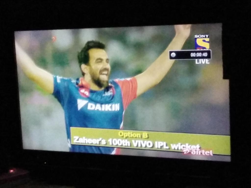 rajrocks07's tweet photo. #VIVOPerfectSnapshot Option B @SonySIX @SonyMAX #VIVOIPL #PerfectSelfie #VIVOIPLEdition #ddvsrps https://t.co/uhRon1fFqD