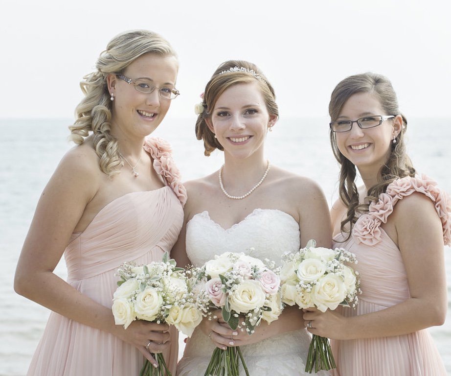 #Bournemouth #beach #wedding Summer wedding for this #beautiful #bride #pastel #Chabby chic #Flowers. #Pink #Bridesmaids #dresses
