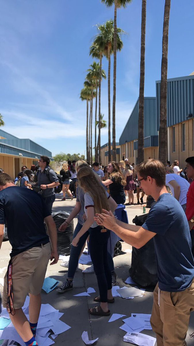 TockClassof18 tweet picture
