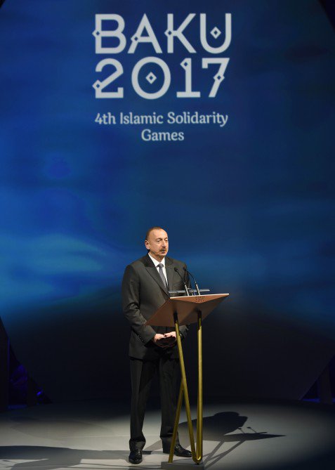 TuralAliyev1980's tweet photo. #Azerbaijan @presidentaz  Ilham Aliyev officially opens #Baku2017 #IslamicSolidarityGames #IslamicGames #4thIslamicSolidarityGames https://t.co/UG8OrgjjJ6