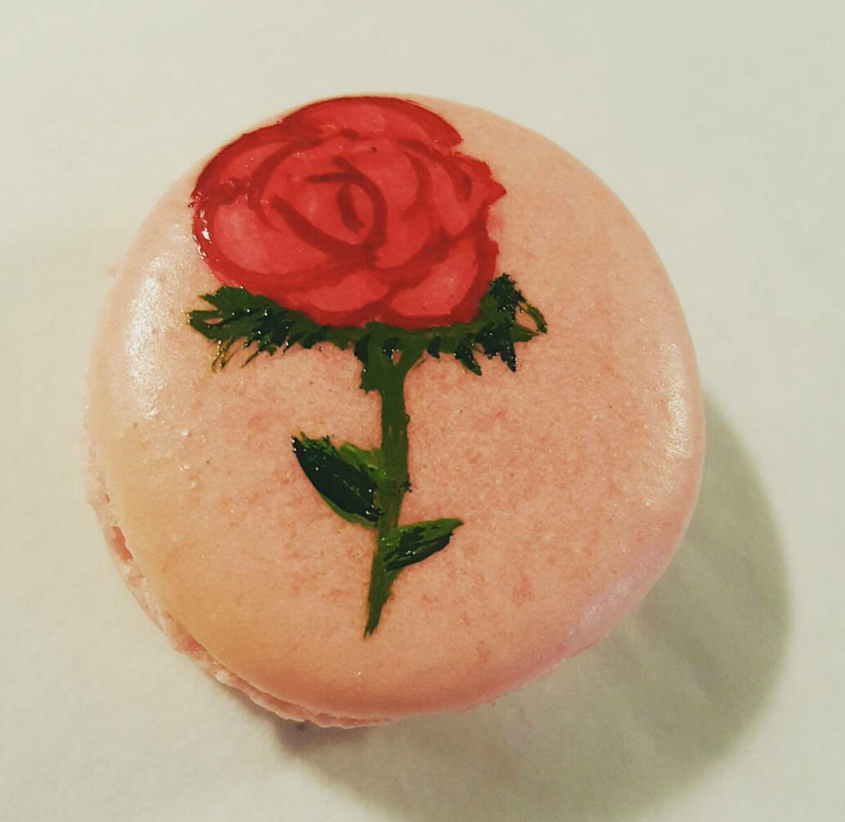 ParktonBespoke's tweet photo. Painting macarons here at Parkton Towers because... why not! #macarons #paintedmacarons #flowers #pink https://t.co/E8tsdQ3wua