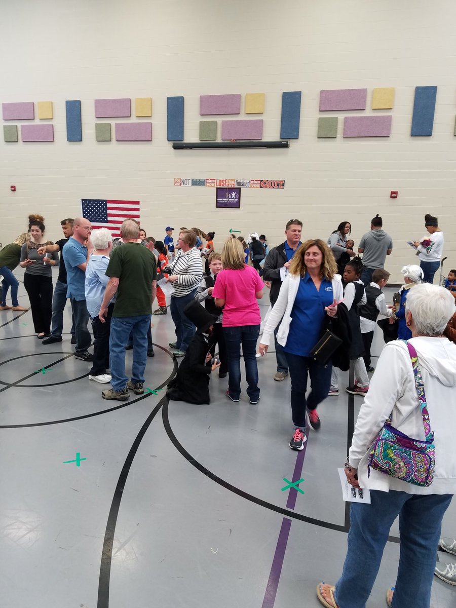VioletElem's tweet photo. Second grade Wax Museum of Famous Americans in History! #excellentjob #superviolet #PoeppelmanKronkThomasGreen https://t.co/j2hxIVjv96