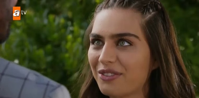 AminegulseFan's tweet photo. #aminegülşe  #aminegulse #ikisinidesevdim https://t.co/mGRySP2ZQM