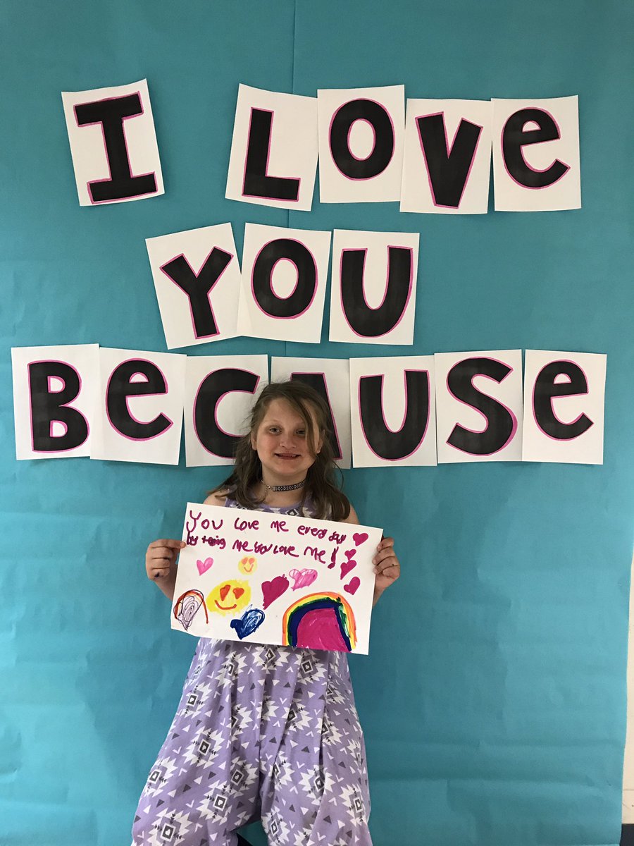 We love our amazing moms! 💖 Happy Mother's Day! 💐 #MothersDay #ILoveYouBecause