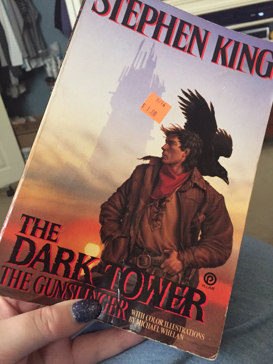 Mikachu_MFC's tweet photo. Re-reading The Dark Tower. Picked up this illustrated edition at a Portland used bookstore last fall. https://t.co/G1zfT8slFe