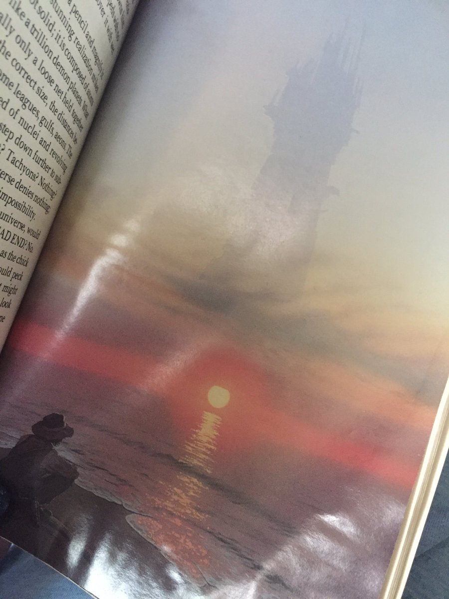 Mikachu_MFC's tweet photo. Re-reading The Dark Tower. Picked up this illustrated edition at a Portland used bookstore last fall. https://t.co/G1zfT8slFe