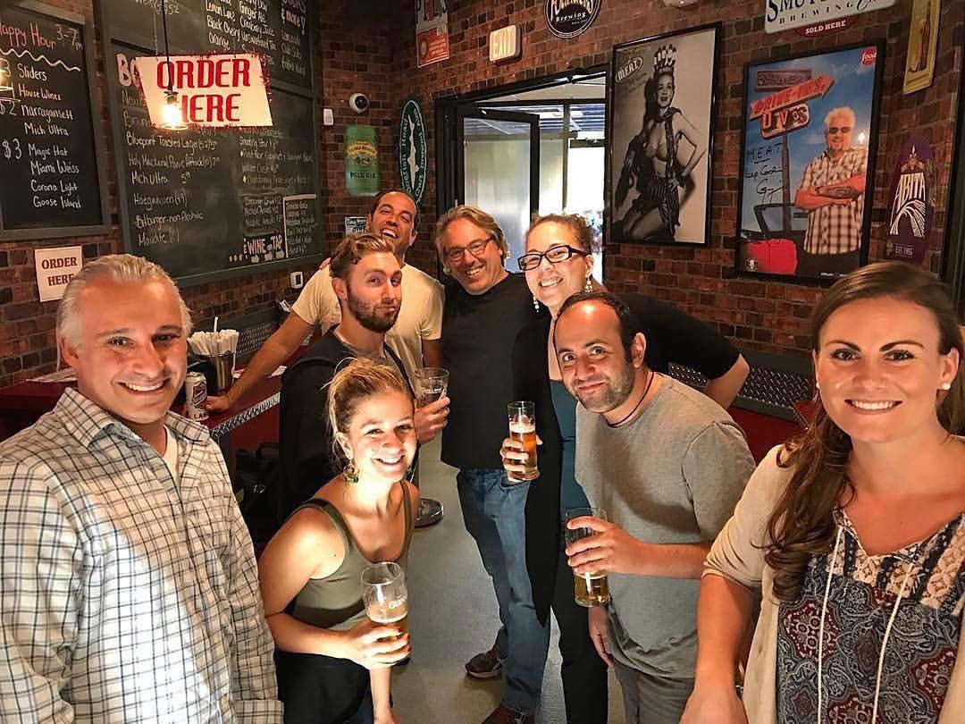 MEATEateryBoca's tweet photo. Join us for #HappyHourEveryday 3-7pm! #CHEERS &amp; #HappyFridayToYou!  😄👍🏼🍔🍻🍷#Repost @CendynSpaces
👍🏼 #CendynSPACES #HAPPYHOUR #980Building https://t.co/AmwBX9Q0va