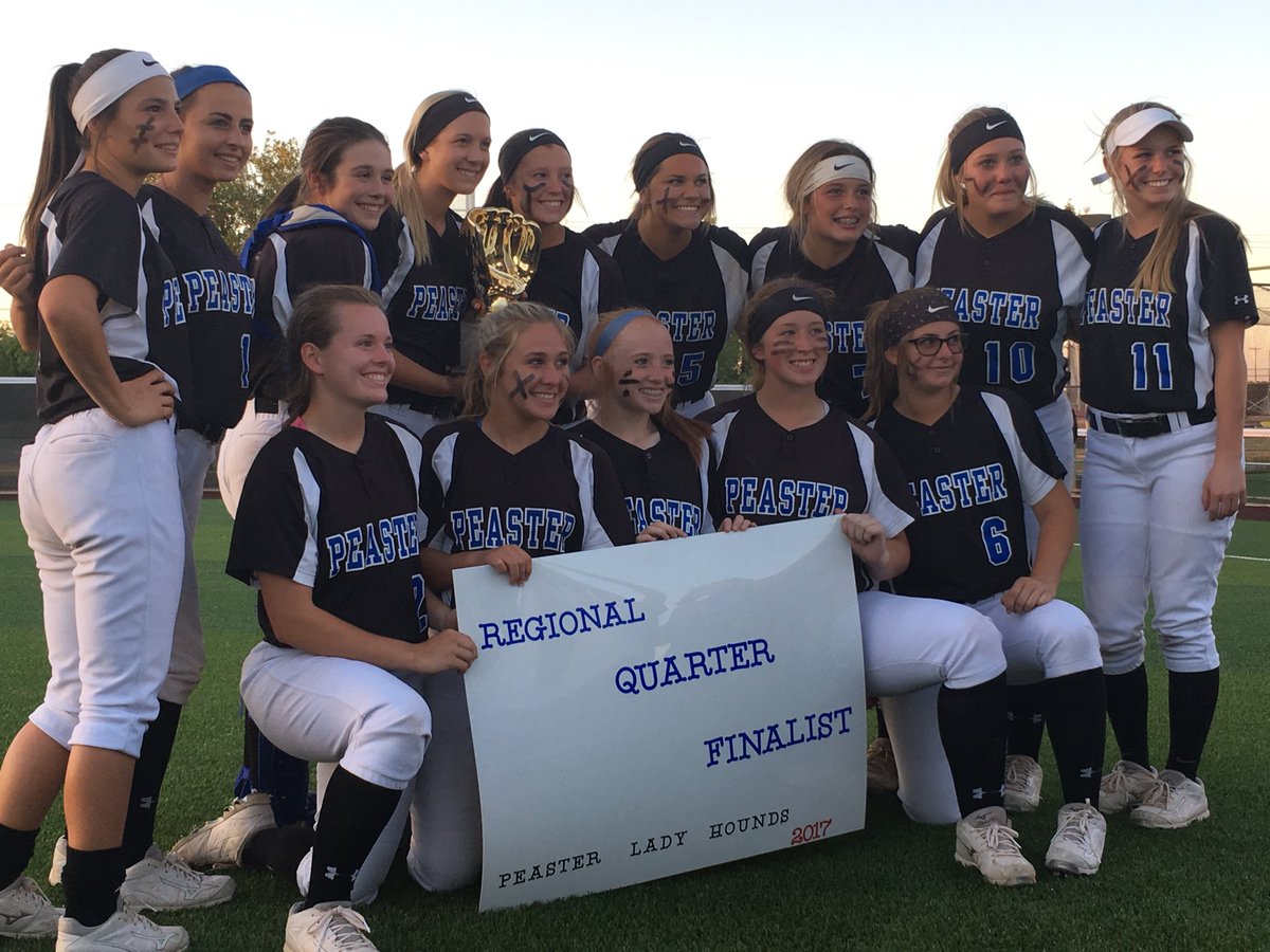 Peaster Lady Hounds.     Regional Quarterfinal Champs!
