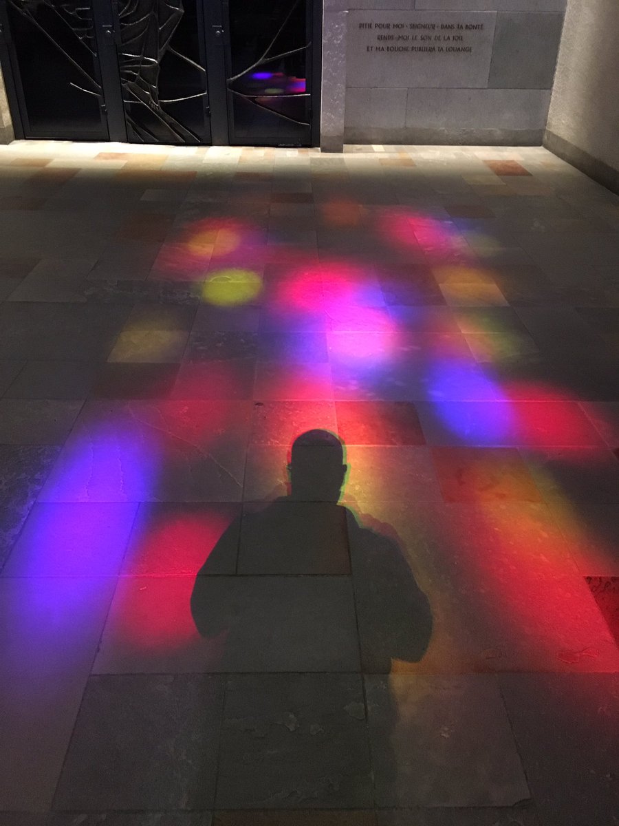 rpnandrew's tweet photo. Like sunlight shining through a stained glass window, the light of Christ illuminates our being. (Sr. Miriam Heidland, #SOLT). #NESummit https://t.co/iyJxwAGOMM