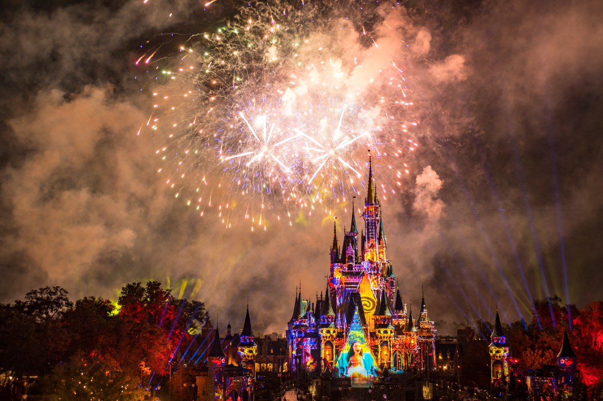 Disney Parks Thanks For Watching Our Disneyparkslive Stream Of Happilyeverafter T Co Jkrnatzbnf Disney Parks Thanks For Watching Our Disneyparkslive Stream Of Happilyeverafter T Co Jkrnatzbnf