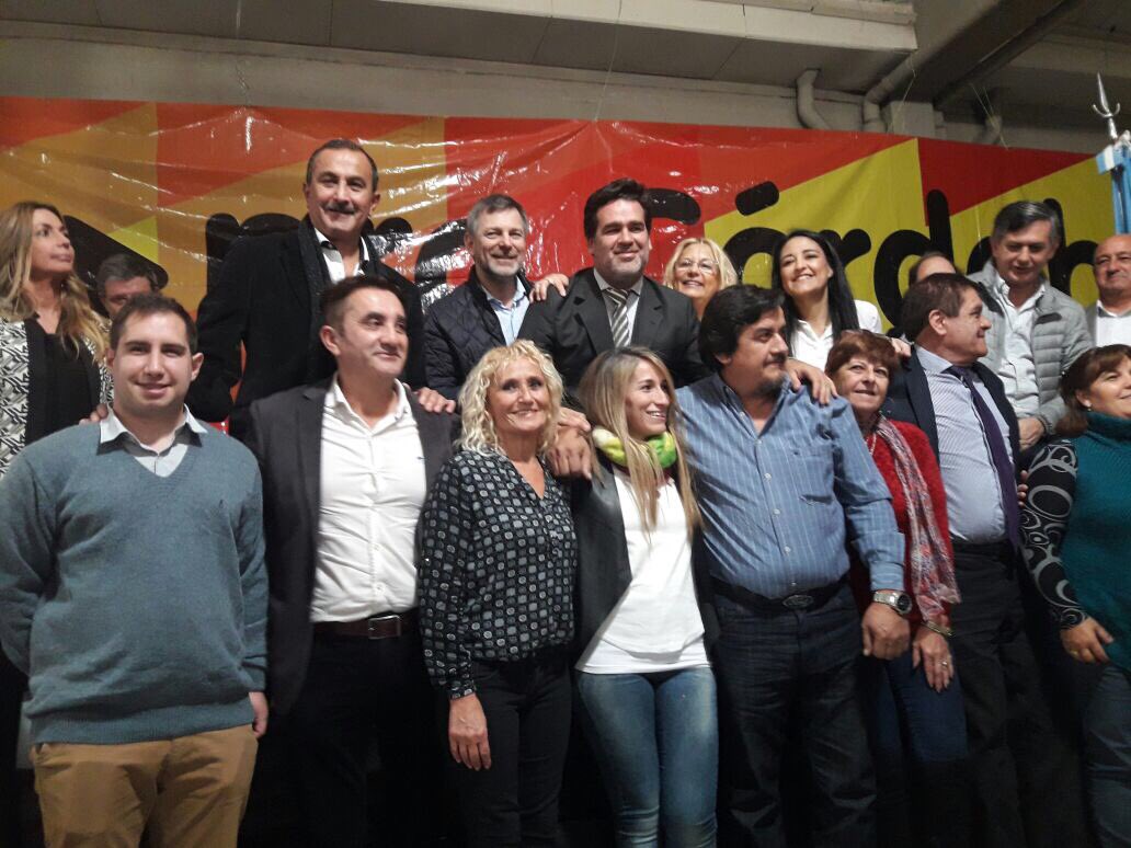 abdiegopuente's tweet photo. Hoy Asunción de autoridades del @ProCbaCapital y @secc12procba Un orgullo tener este equipo al lado, ayudando a construir un país mejor!! https://t.co/DVzDEUrXmw
