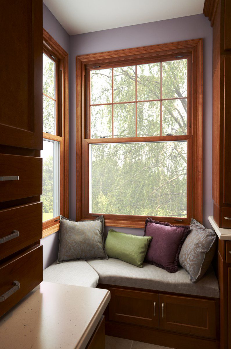 SimontonWindows's tweet photo. #DYK: Your window screens should be cleaned once a year. 
Here are 5 simple steps to help you clean your screens: https://t.co/grP5dLvRYy. https://t.co/JJseVcqqei