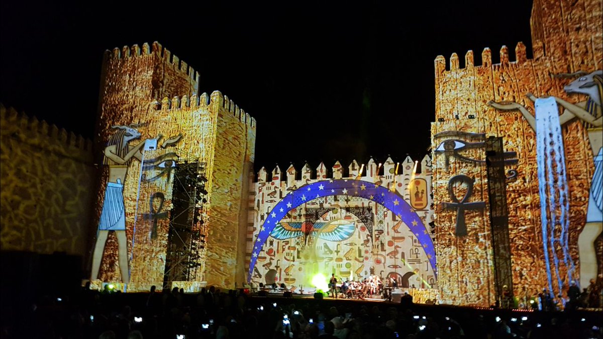 fesfestival's tweet photo. Les fresques lumineuses métamorphosent Bab Makina #Fesfestival https://t.co/26VvBk96lh