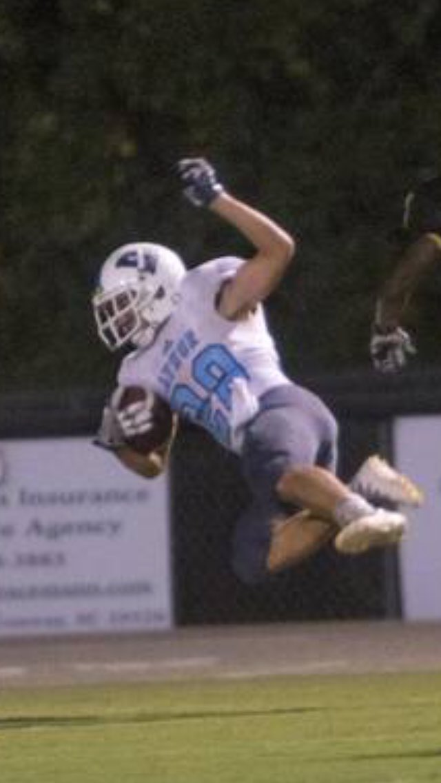 CoachJSharpe's tweet photo. Congrats to @Nseaver_13 and @bnobles113 for being invite to VTO Sports Elite 100 @VTOSPORTS https://t.co/Xvnt7XBFVc
