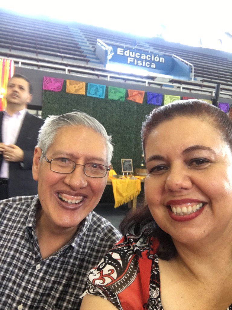 adivinas's tweet photo. #tec #FelizDiaProfesTec https://t.co/na1Qh6G1sw