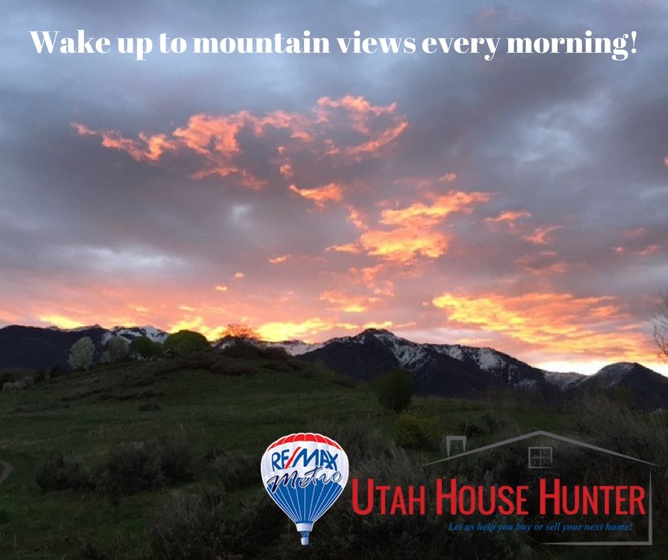 PaschRealEstate's tweet photo. Build your dream home with the most amazing views in Morgan County! Over 1 acre lots starting at $169,900! https://t.co/oDtlQuK5Ai