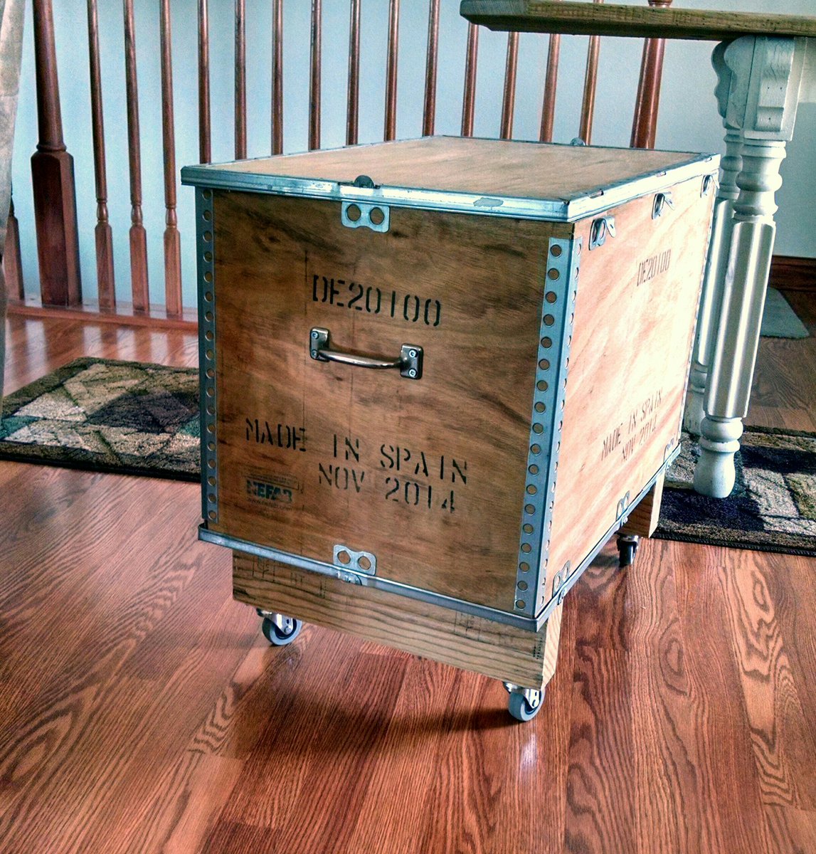 HNHenke's tweet photo. Rain day project #84 complete! From a JD gearcase shipping box to a rolling file cabinet. #farmfind #raidedtheshop #sawdustgold https://t.co/zcnnMhBrcT