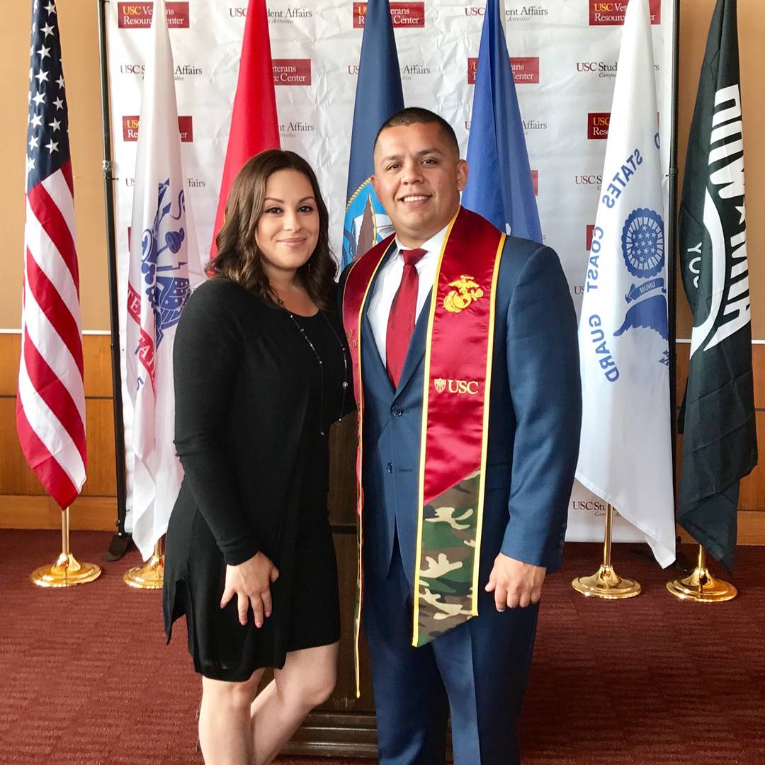 csunVeteranAlum's tweet photo. Today we celebrate Founder Noe Aguirre (CSUN '13) who graduates from @USC w/ a Master of Business for Veterans (MBV)!
#CSUNVeteran
. https://t.co/3MdRD5msmN