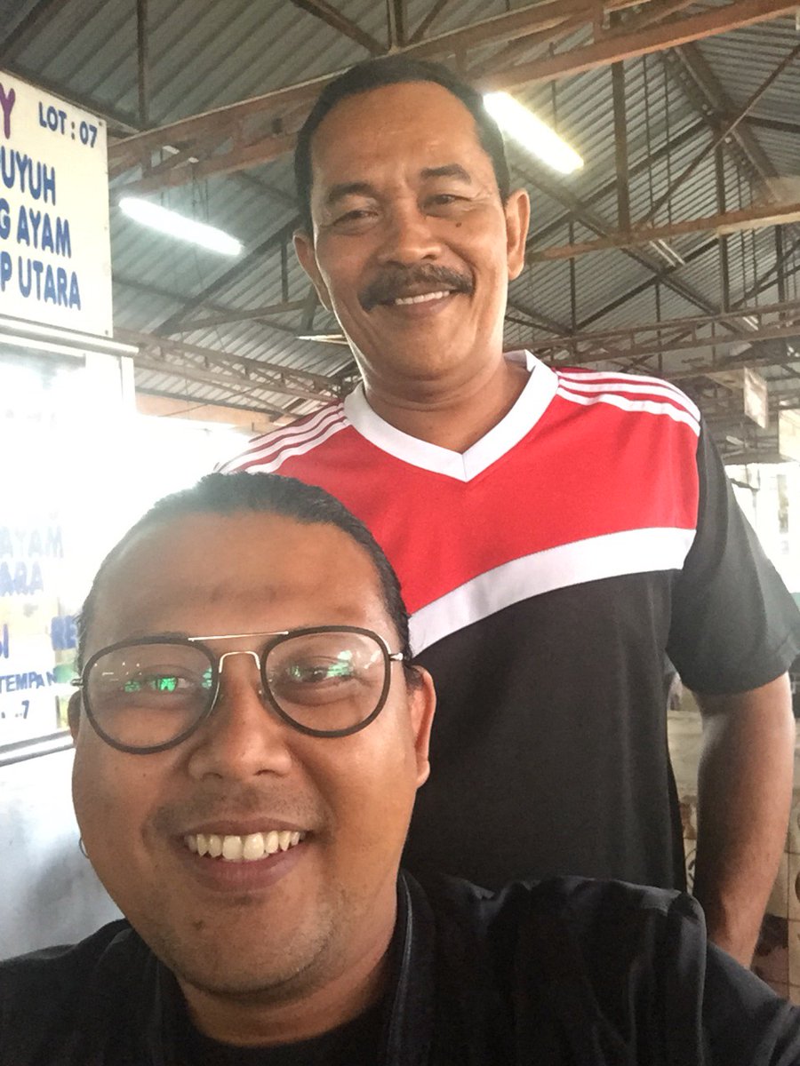 wanajaib's tweet photo. Kedai ayah #Jibam #Buntat (@ Mutalib Roti Canai in Jitra, Kedah) https://t.co/c96wgpLeK1 https://t.co/2SVjpKAFkv