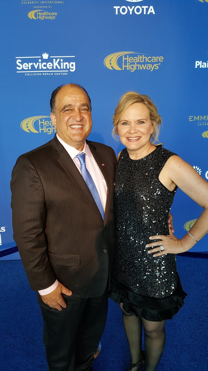 MaherMaso's tweet image. Emmitt Smith charities event. Emmitt giving back to the community #friscomayor #emci2017