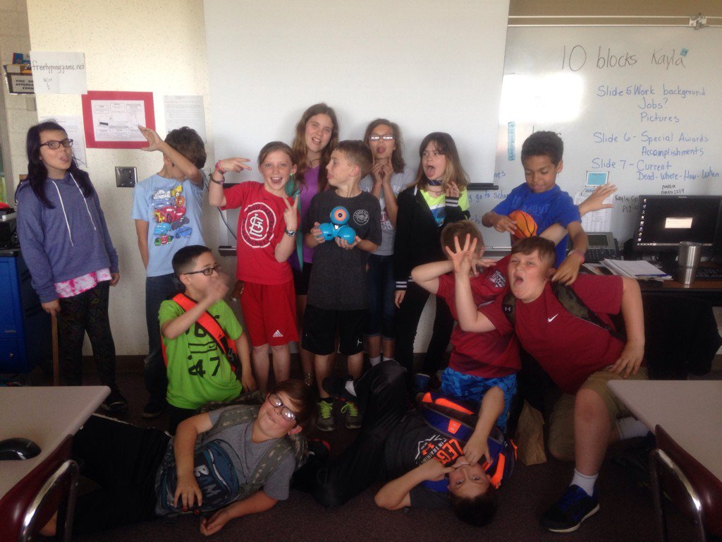 MrsKuepper's tweet photo. "Can you at least add things 4 us 2 do on Schoology so we can still work?" #techclub #WeR4Kids #wholechild #coding https://t.co/gc8NvKBo5g