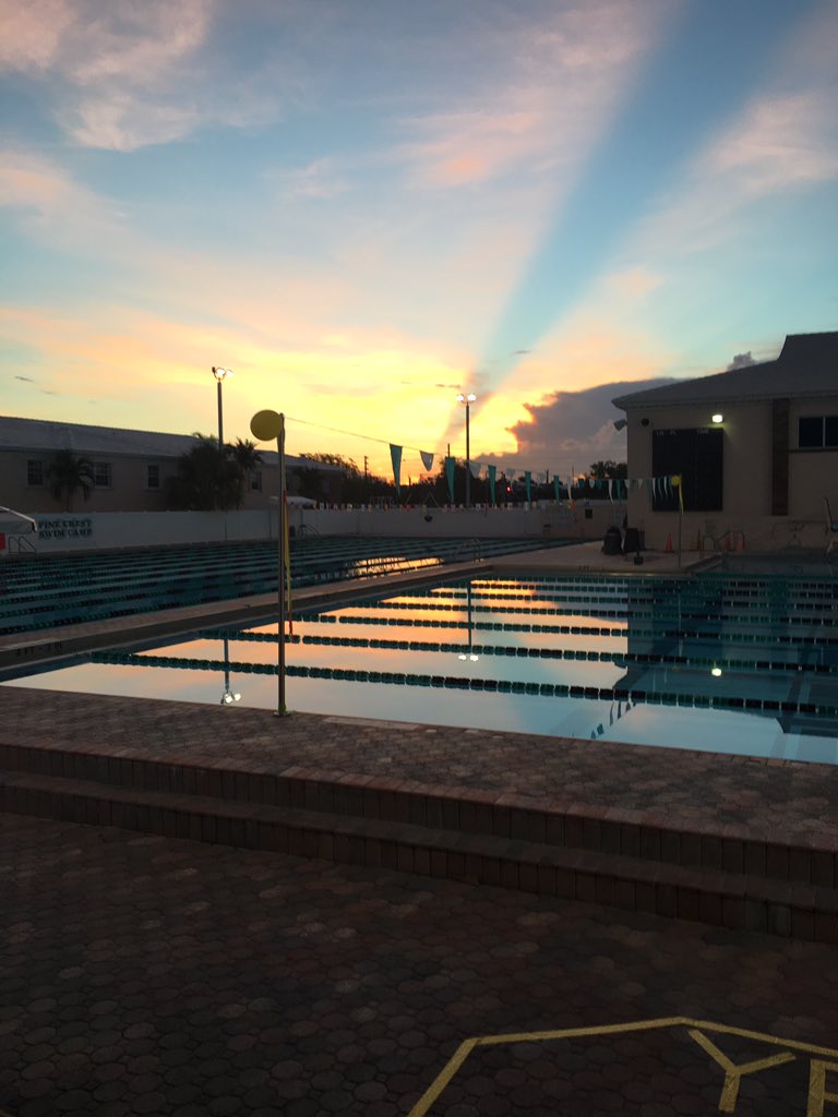 <a href="/ASwimmerThing/">It'sASwimmerThing</a> Pinecrest, Florida