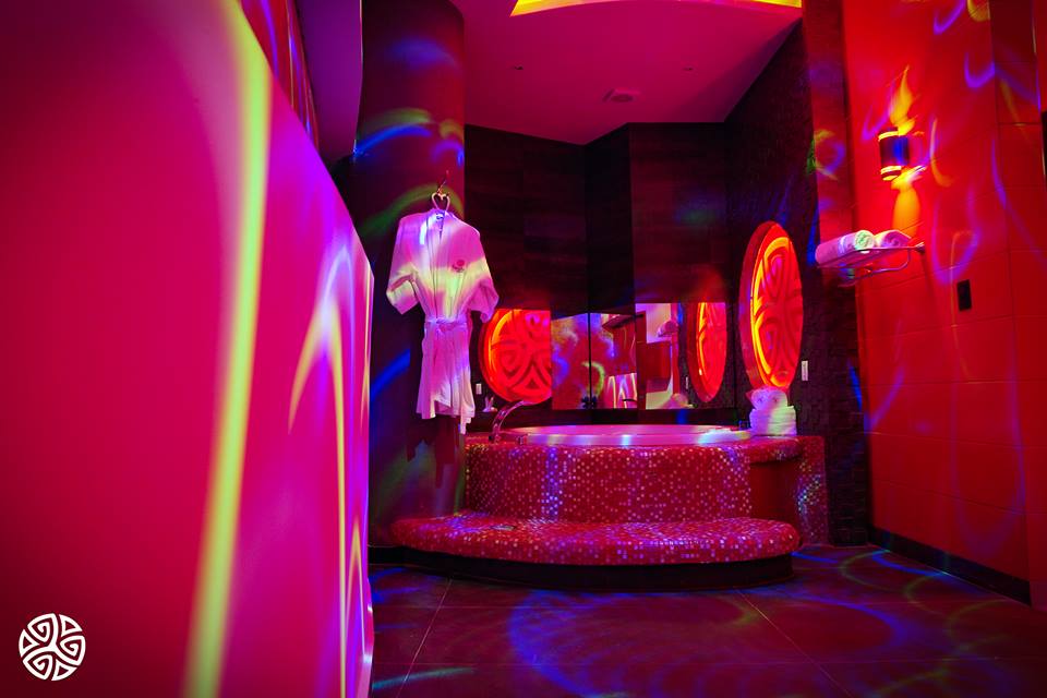 Redmandalahotel's tweet photo. Concepto #RedMandala #Love #Passion #SexyTime https://t.co/OZAGfSALsT