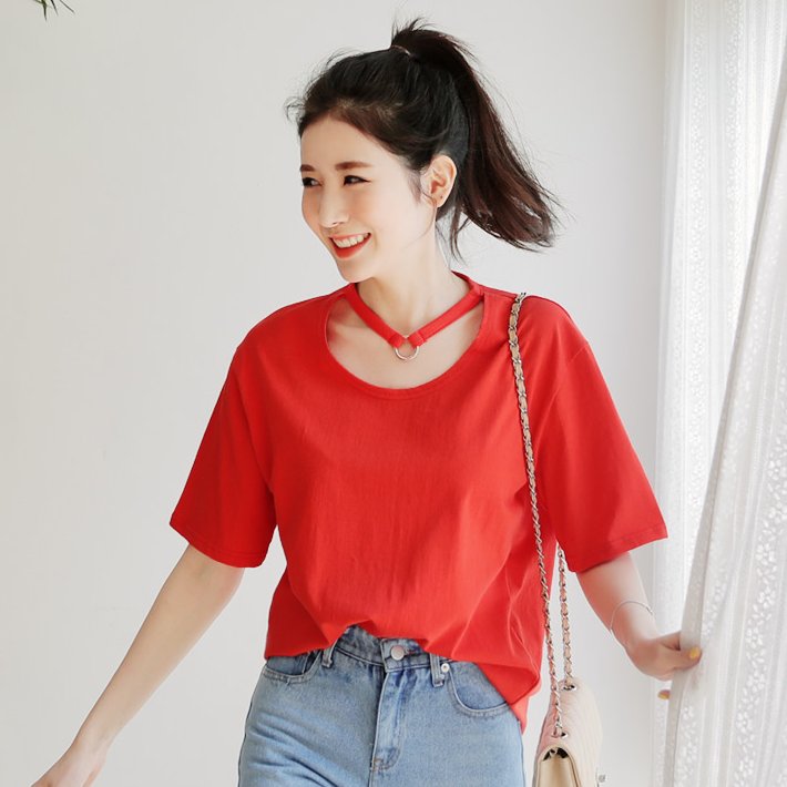 Dholic Ar Twitter Weekly Best トレンドライクなチョーカー風のデザインがおしゃれなtシャツ Tシャツ ジーパンの見慣れたコーデもこれ1枚で印象がガラリ リングチョーカーネック半袖tシャツ 1 450 税抜 T Co Rdlmqcu3xq T Co Wob92h1lvu