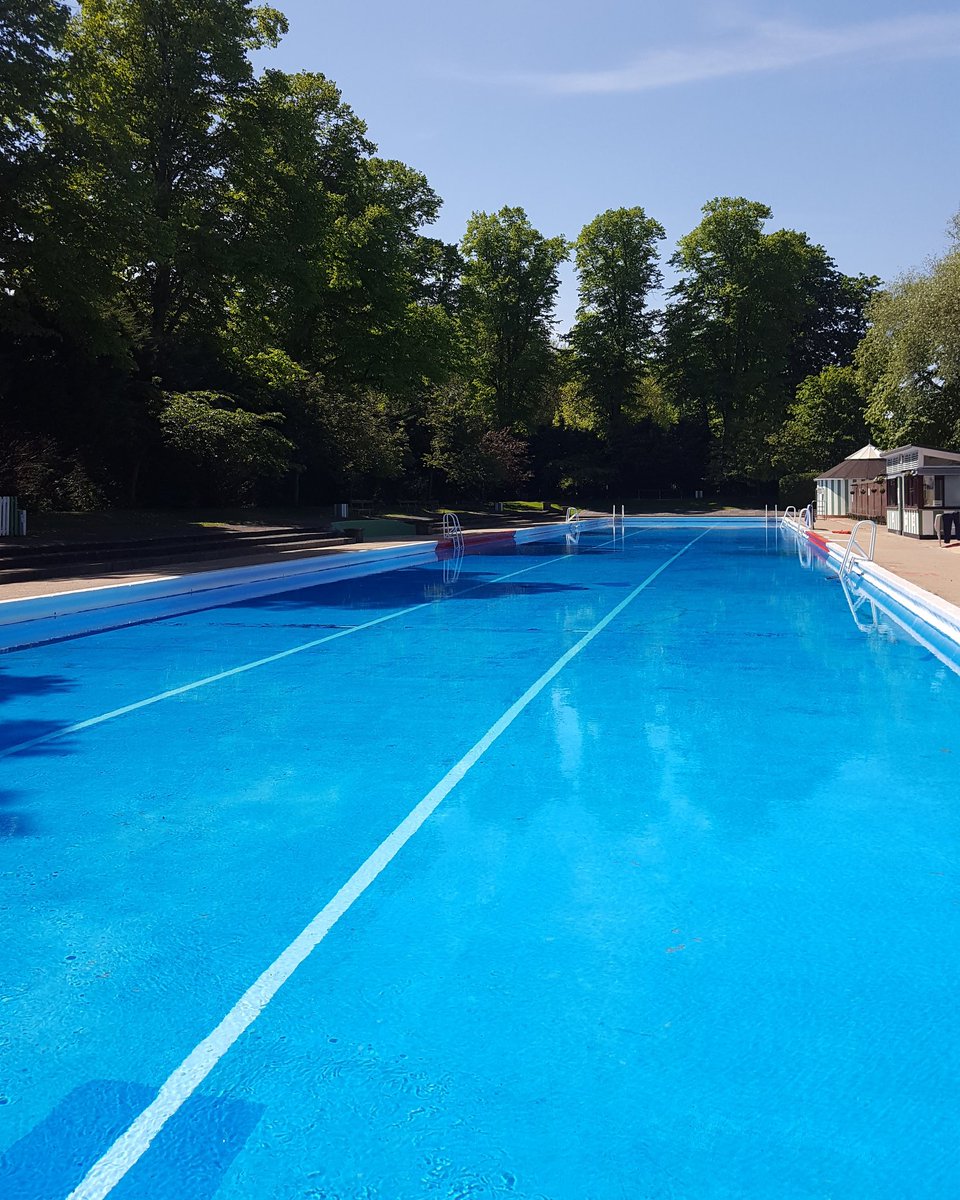 JesusGreenLido's tweet photo. Come down to our FREE open weekend! 10am-6pm today and tomorrow! @Better_Camb @Better_UK @jesusgreenpool @camcitco @CambridgeTri @CamWhatsOn https://t.co/3C8pJJG8jh