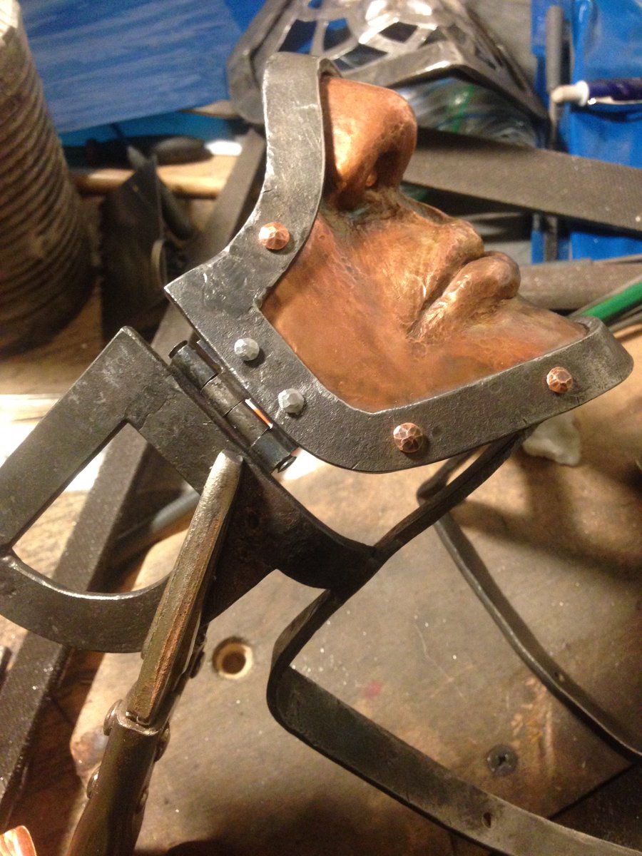 IronMaidenForge's tweet photo. New facepiece in the works ! #ironmaidenforge #copper #steel #forgedfashion https://t.co/4WbRjAnEfk