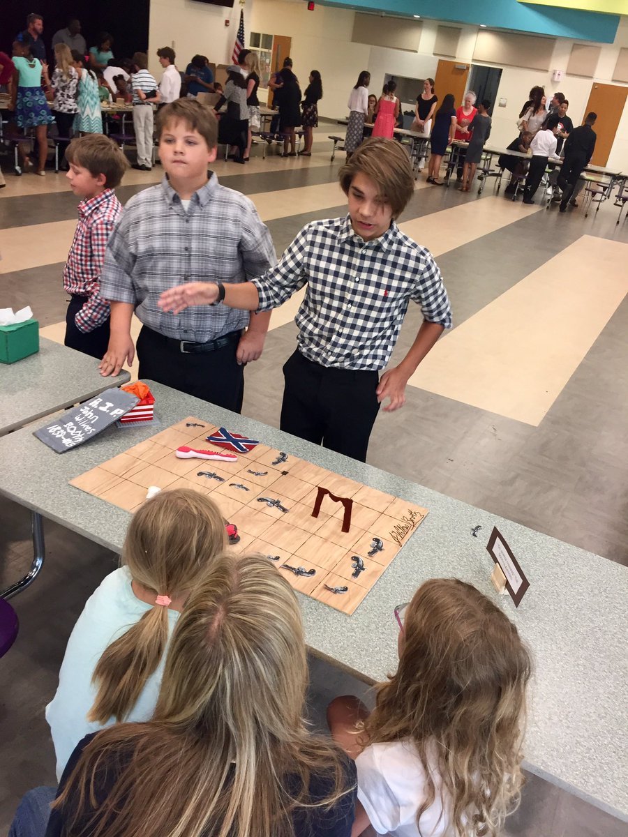 Ratka_K's tweet image. Watching them captivate their audiences over &over tonight...these kids are going to set the world on 🔥!#codinghistory #Exhibitionproud