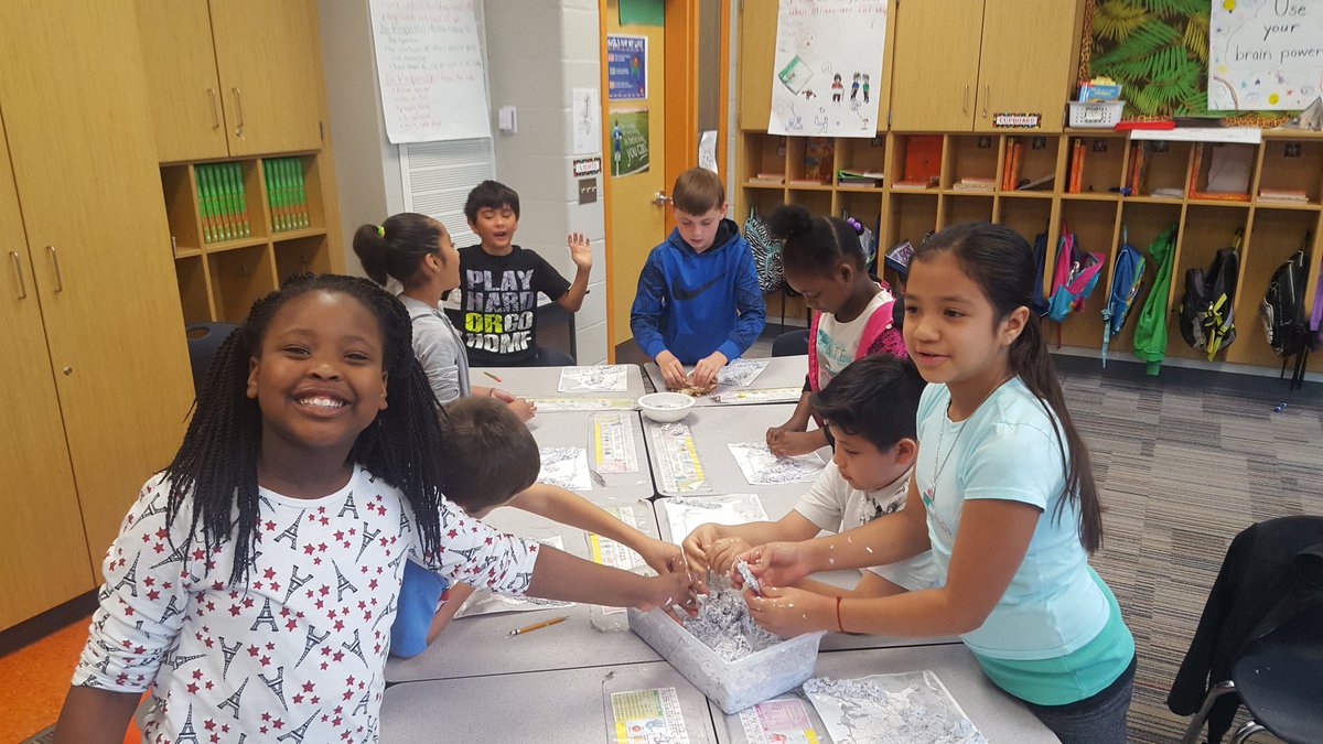LauraDeAdder's tweet photo. Students had fun making landform maps with paper mache! #LearningThat'sFun @shawanoe @theSMSD https://t.co/o9v2jjQUsW