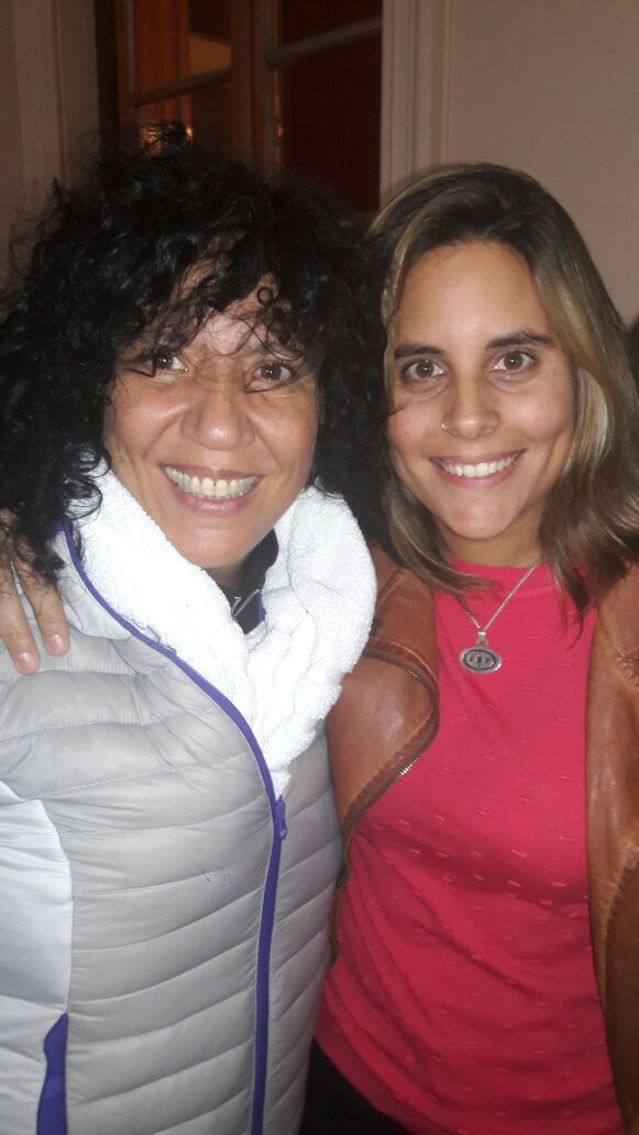 _DucheDani's tweet photo. Hoy sentimos el cálido abrazo y tus palabras sinceras,cambias el mundo de quien te escucha..@RosanaOficial https://t.co/vyqv036579