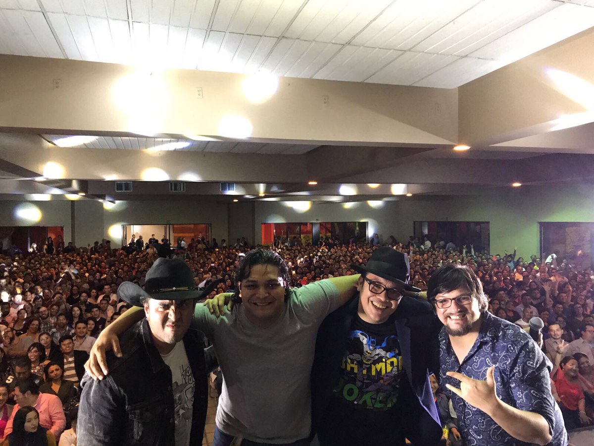 Gracias Oaxaca! 
#Tasajo <a href="/ilich_flores/">Licenciado Ilich</a> <a href="/macariobrujo/">Macario Brujo</a> @gusproal
