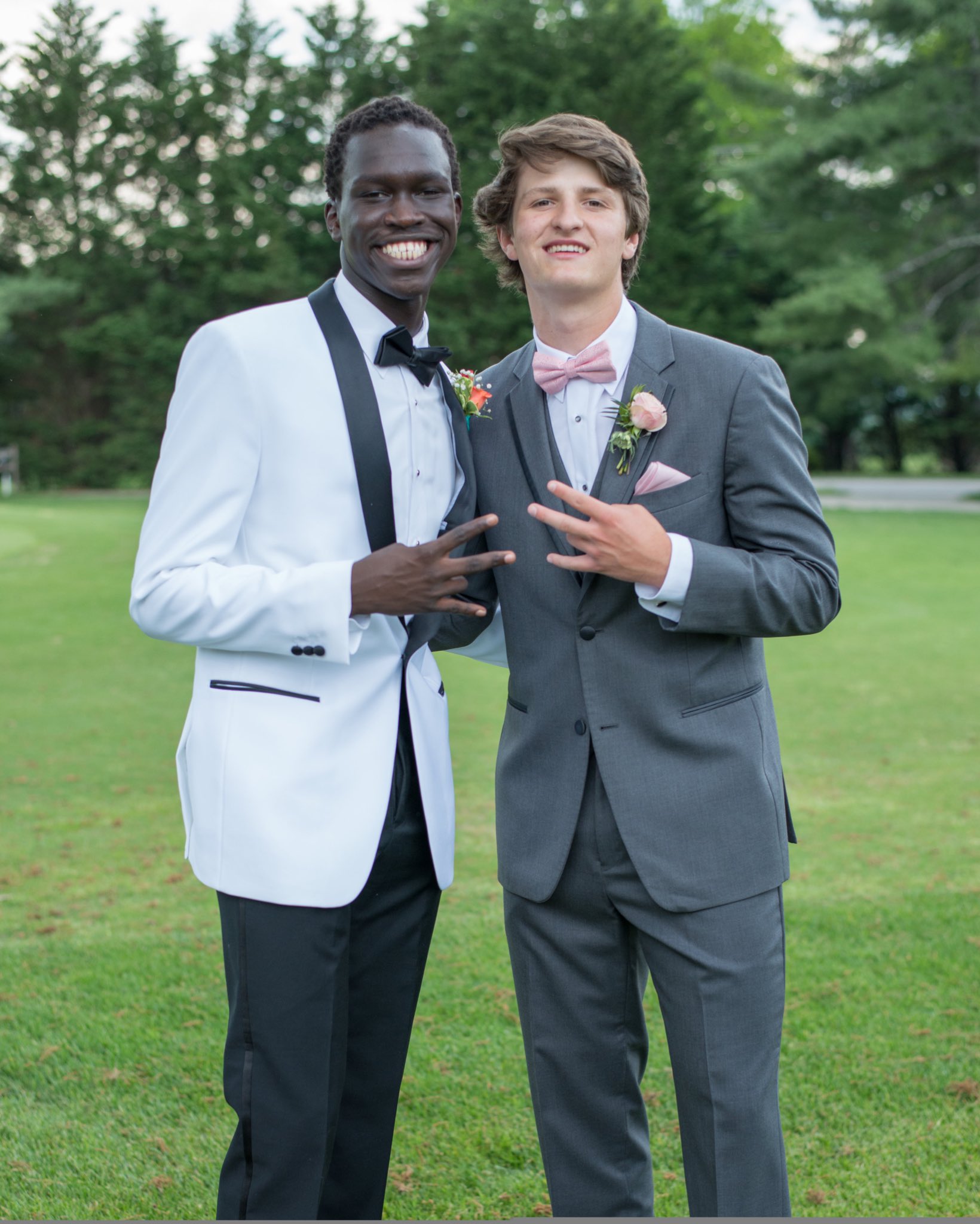 Happy birthday Travis Scott  can\t wait to get it in the fall bro  