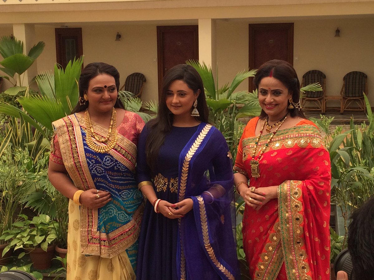 GeniusMarcomm's tweet photo. Dil se dil tak - Colors TV
PR managed by Genius PR
#GeniusMarcom #GeniusPR #PR #PublicRelations
#RashamiDesai #VaishnaviMcDonald #Colors https://t.co/MRme6Dj5lP