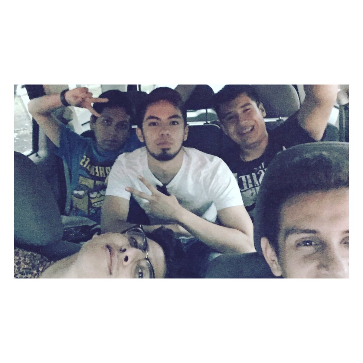 Lion2195's tweet photo. Nuevo sencillo->#MisPerritas #ElCrew #Tovillouiskiano #ElsucioDan #Aka5 #Merigeno https://t.co/tON59ktpQ5