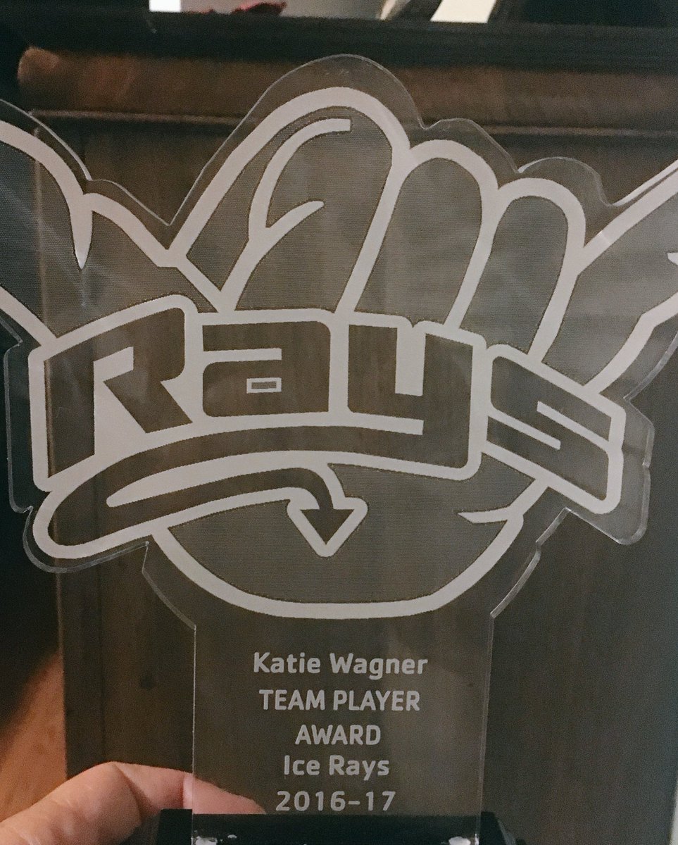 MikeWagner59's tweet photo. As a Dad &amp; a coach, I understand the kind of kid that gets these. I am so proud to be @wagathug124 dad. #DaughteroftheShield #YeeYee https://t.co/p7Mmkyw5Ll