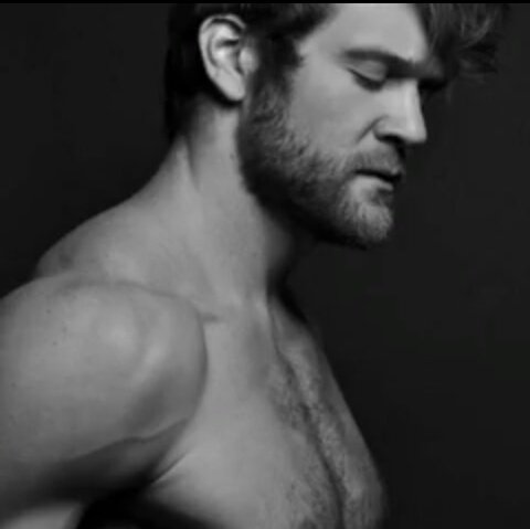 PORNSTAR_GAY_'s tweet photo. El antes y depués de @colbykeller  pero hay algo que no cambia su pasión por la vida https://t.co/voFg1nnihl