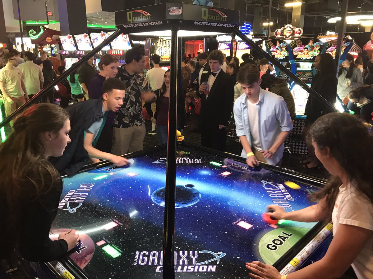 DrJones_OSSI's tweet photo. Having a blast @DaveandBusters ...so much to do at our all night party! @Barons_17 https://t.co/gYnwYOb15x