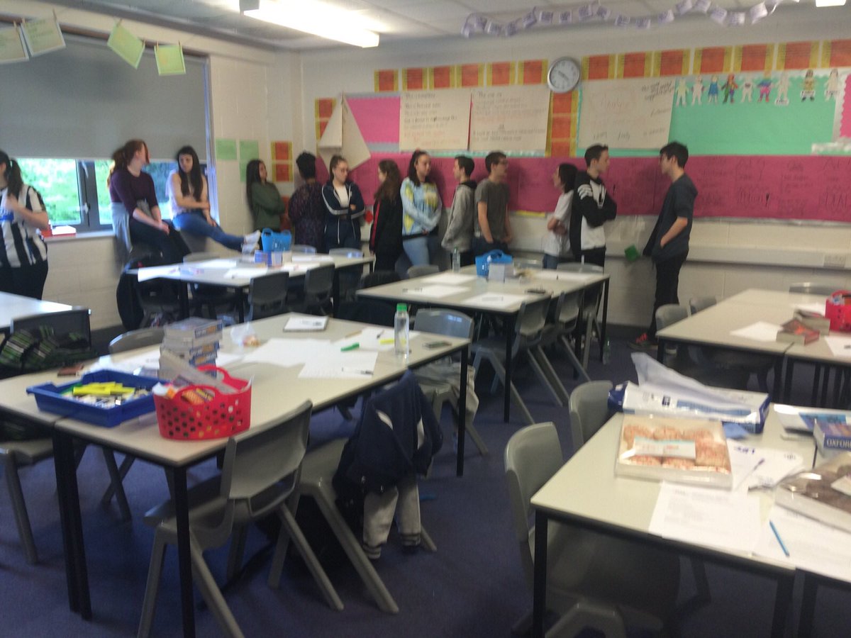 Woodlands_CC's tweet image. It may be Saturday but our students are not resting. #RevisionWeekend