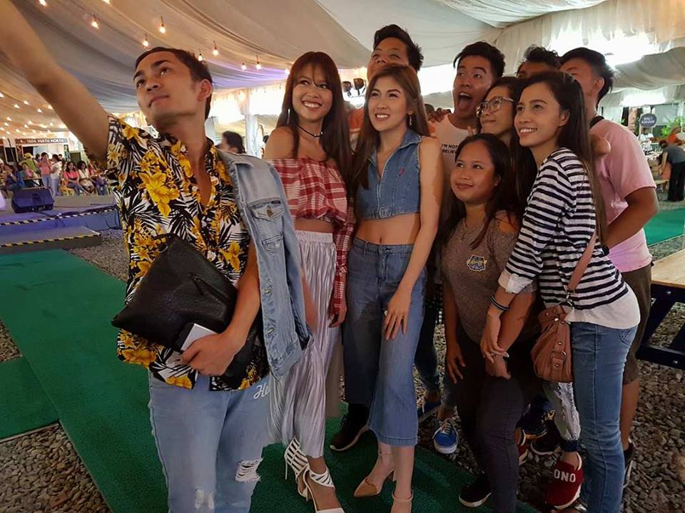MIHOnationOFC's tweet photo. Smile!! thank you @AyalaMalls for having our queen Miho

#MMKTransMom https://t.co/HDwJyQcomu