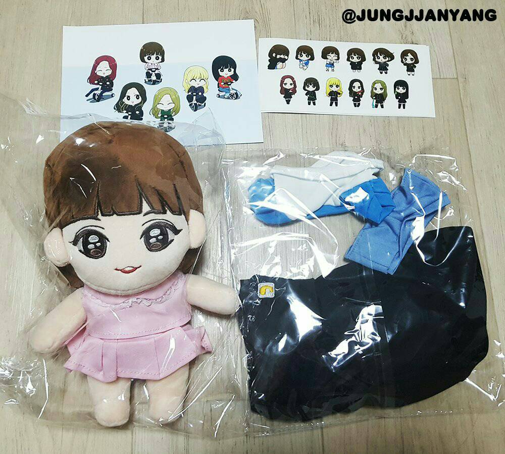 GFRDindonesia's tweet photo. "GFRIEND UNION INA GO"
Jungjjanyang Doll' (eunha doll) by @jungjjanyang
Detail 👉 https://t.co/CV8QxbvVr2
Form : https://t.co/ZZcFf7xXu9 https://t.co/PSRTZnxETX