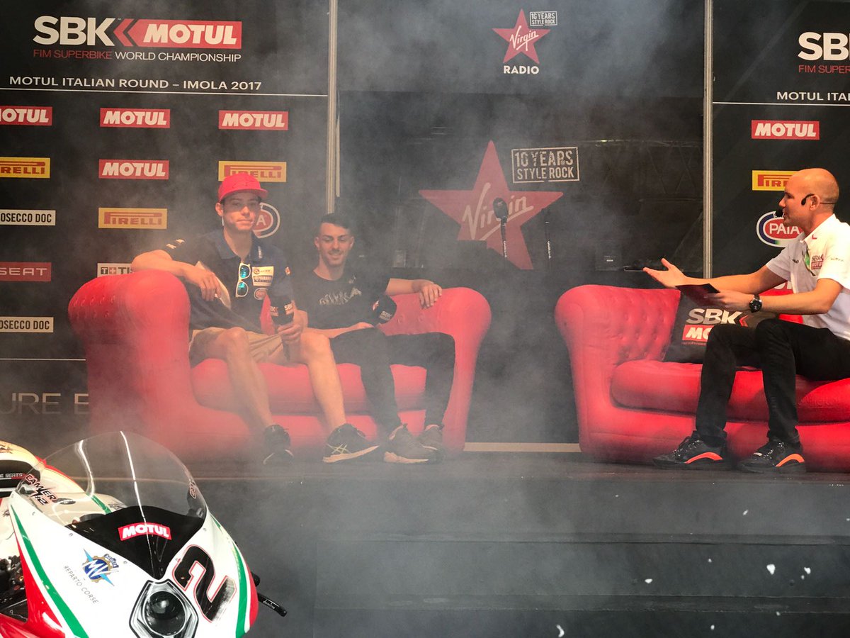 Race Dept ATK#25 (@racedeptatk25) on Twitter photo <a href="/DavideDadda73/">Davide Pizzoli</a> ieri al #paddockshow con <a href="/mhillofficial/">Michael Hill 🎤</a> e Caricasulo #sofaracer #chatshow <a href="/DavideDadda73/">Davide Pizzoli</a> ieri al #paddockshow con <a href="/mhillofficial/">Michael Hill 🎤</a> e Caricasulo #sofaracer #chatshow