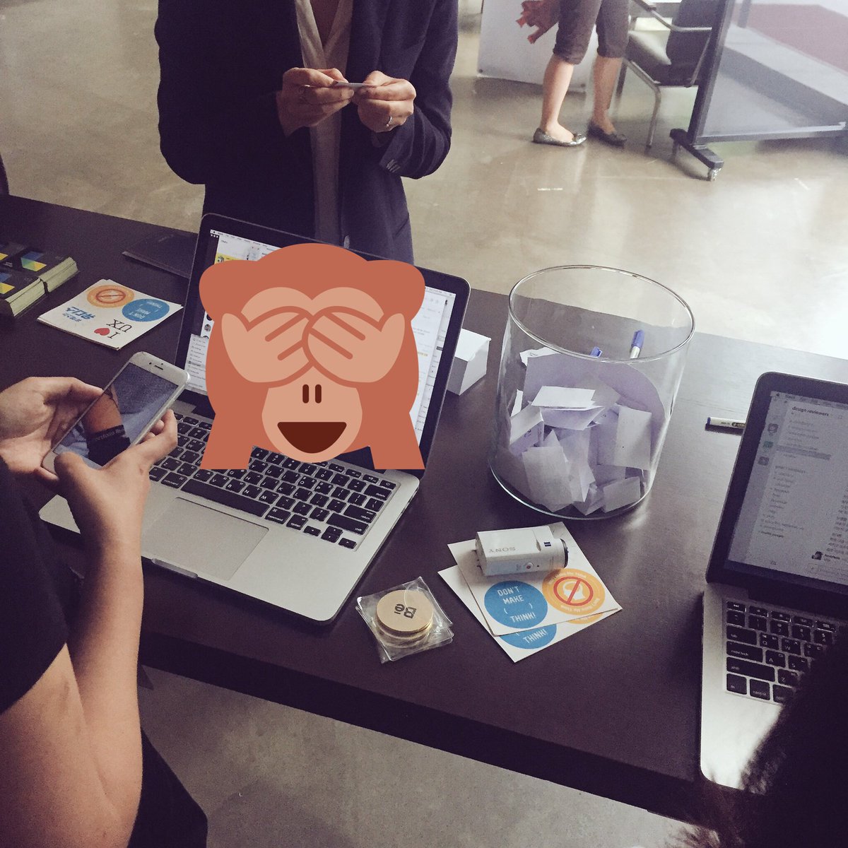 BeReviewsSeoul's tweet photo. 이벤트 응모 #BehanceReviews #BehanceReviewsSeoul https://t.co/D8t6tUfPuI