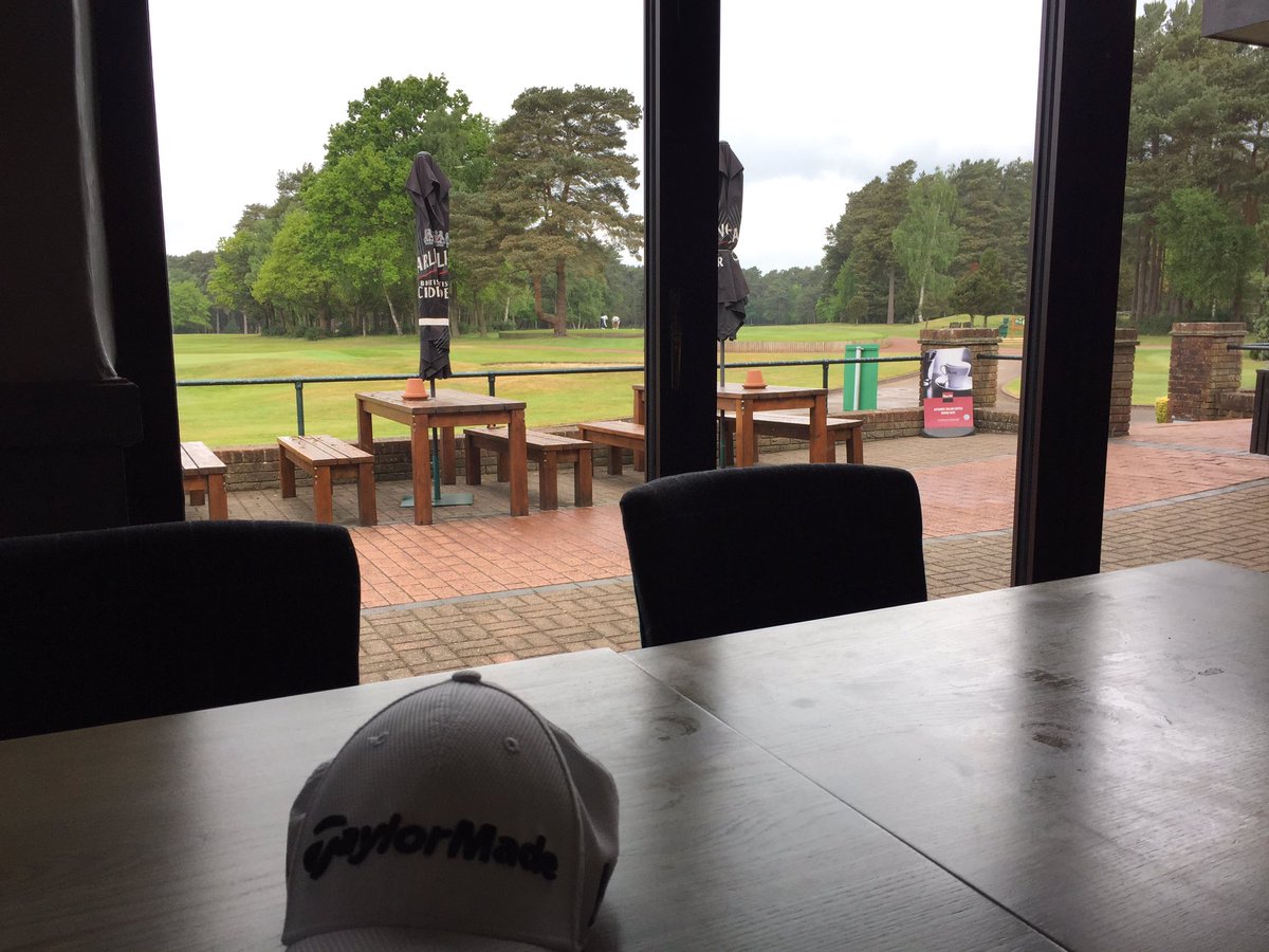 Adrianrietveld's tweet photo. It's been a while but 18 holes done with father inlaw by 8:55! 🏌🏻#FirstOnCourse @TaylorMadeGolf @TaylorMadeTour...thank you @Pine_Ridge_GC https://t.co/Dco4RZlxFE